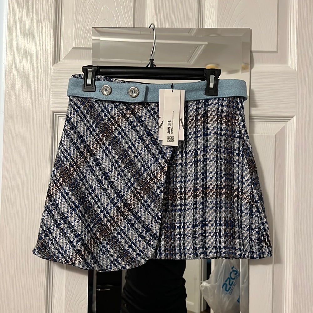 Brand new with tags! Zara tweed textured Skort
